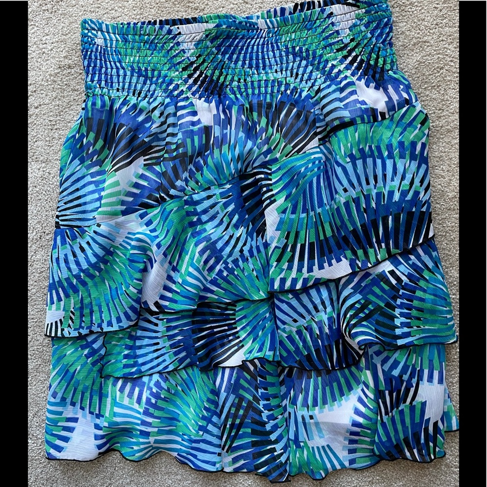 Ladies Fashion Bug Ruffle Skirt